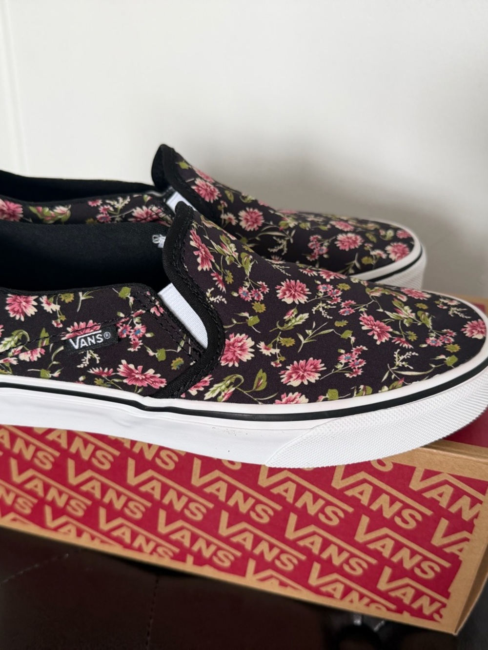 Vans Slip-On Floral Sneakers - Black with Pink Flowers